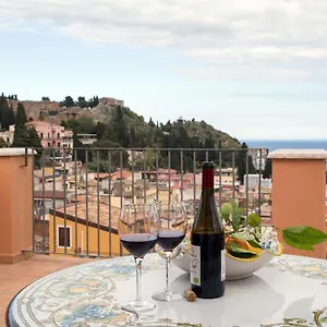 Vilagos & Loft , Taormina Italia