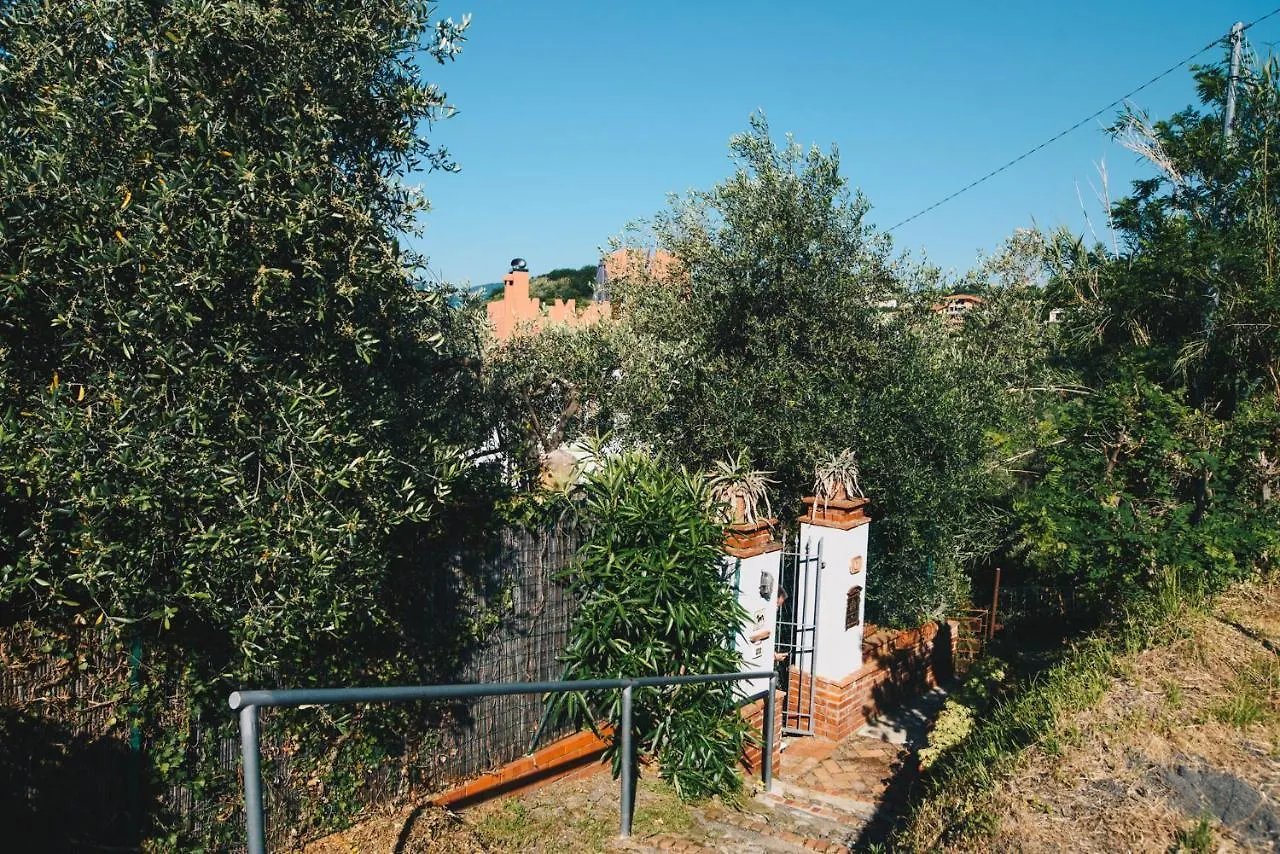 La Torretta Villa Lerici 0*,